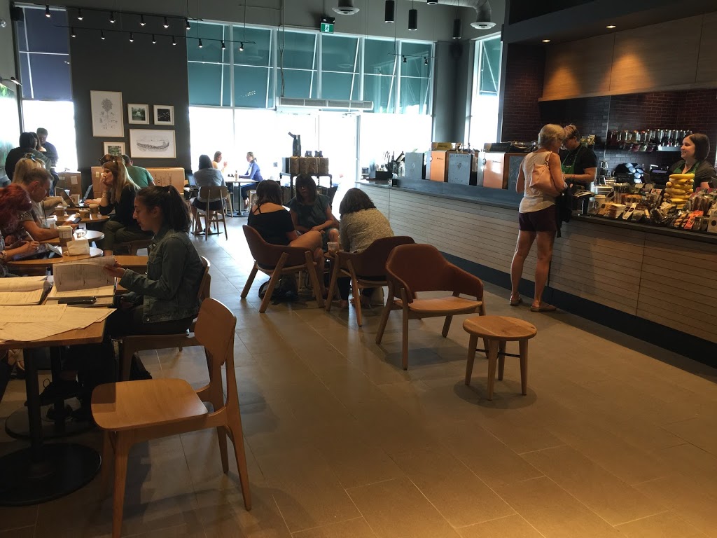 Starbucks | 17285 Leslie St, Newmarket, ON L3Y 0A4, Canada | Phone: (289) 338-2603