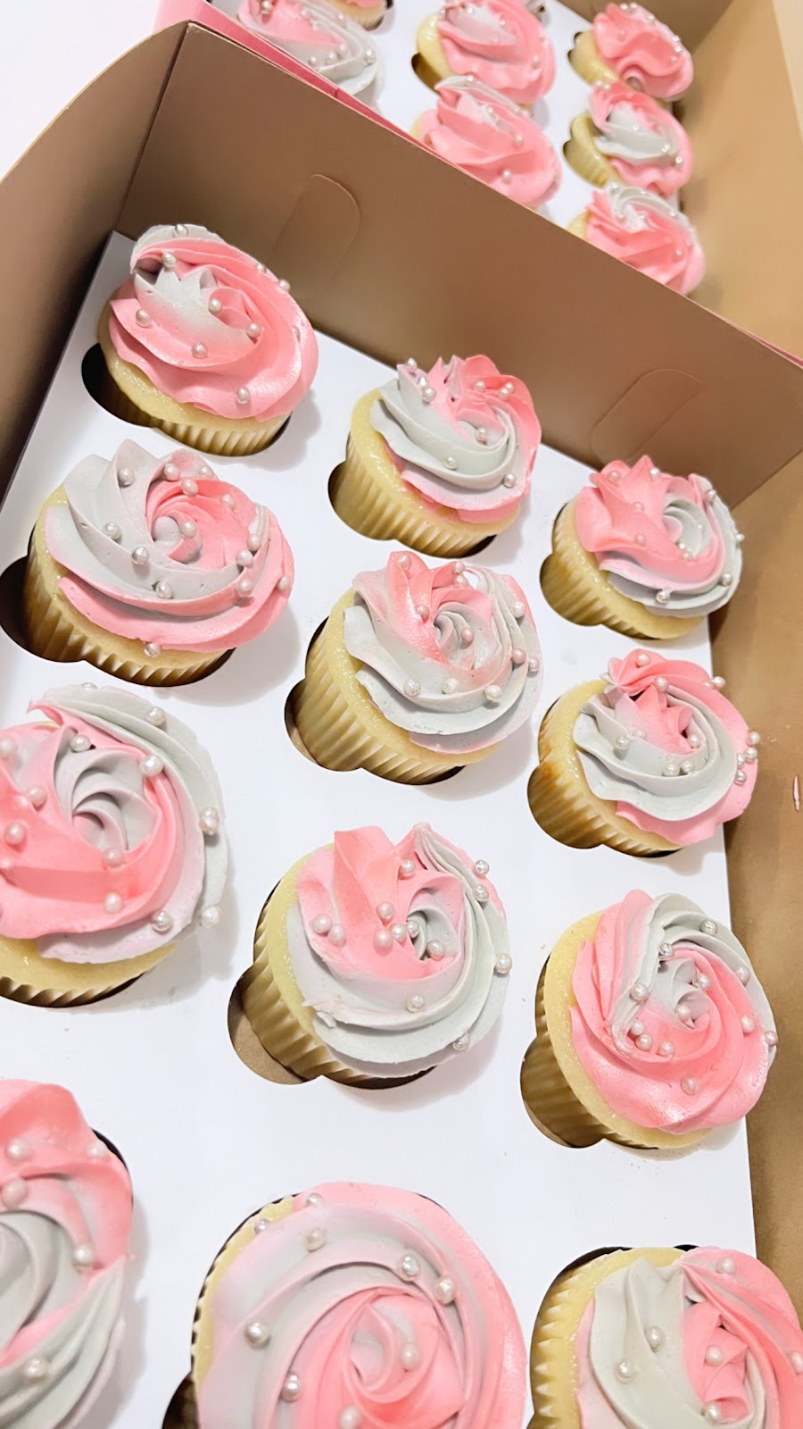 Yummy Krispie Treats | 128 Warwick Crescent, Newmarket, ON L3X 2M7, Canada | Phone: (647) 803-5177