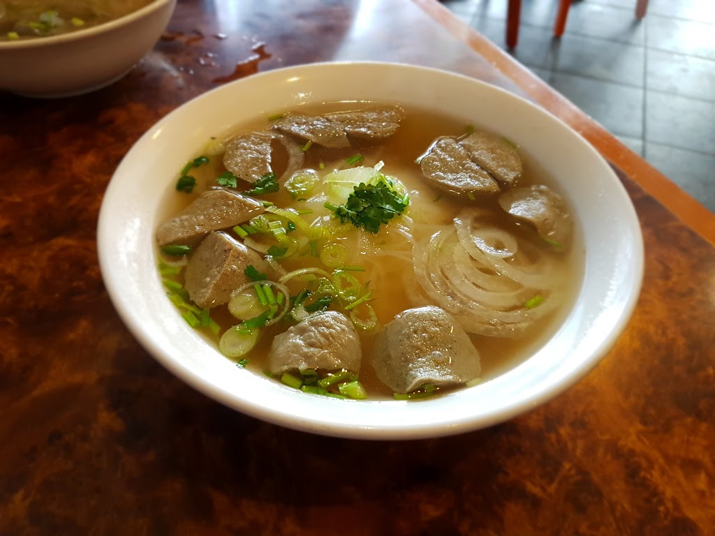 Pho Hung “ The Hero” | 16033 108 Ave, Surrey, BC V2Y 1P2, Canada | Phone: (604) 580-2167