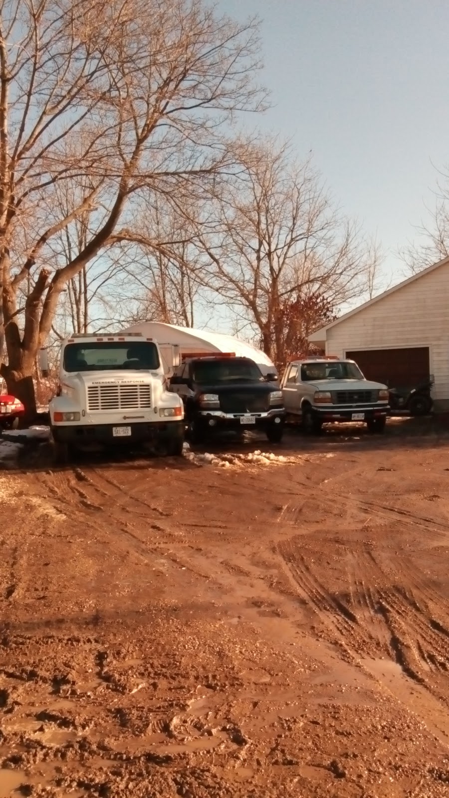 Autofusion Towing&Recovery Service | 14 Gideon Dr, London, ON N6K 4N7, Canada | Phone: (519) 318-4849