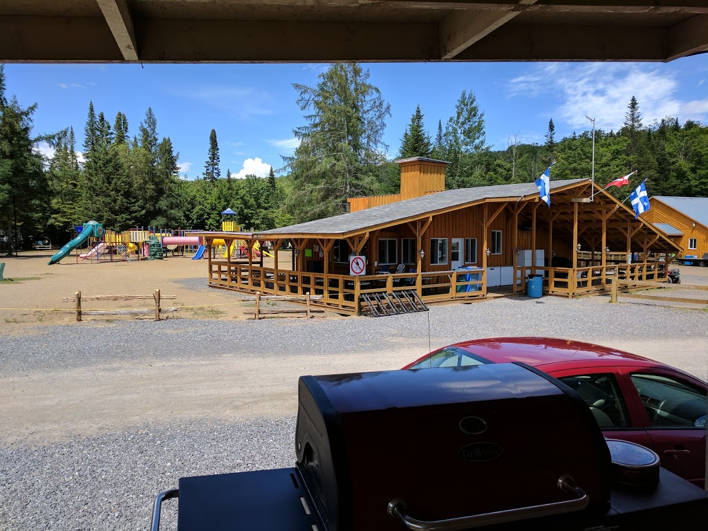 Camping La Mine dOr | 200 Rue du Camping, Notre-Dame-de-Montauban, QC G0X 1W0, Canada | Phone: (418) 336-2971