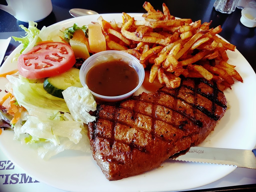 Restaurant Le Maska inc | 40 Route Marie Victorin O, Yamaska, QC J0G 1W0, Canada | Phone: (450) 789-0770