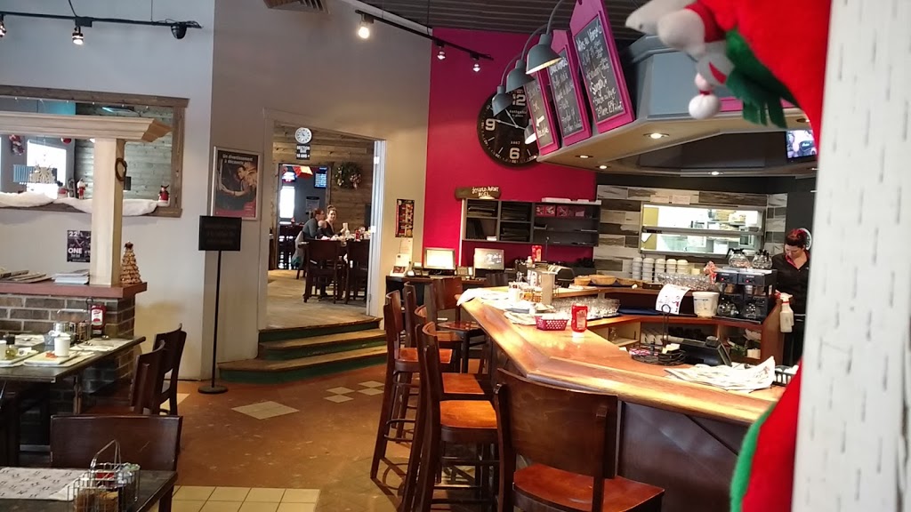 Resto-Bar Le Cube | 400 Route Laurier, Sainte-Croix, QC G0S 2H0, Canada | Phone: (418) 926-3244