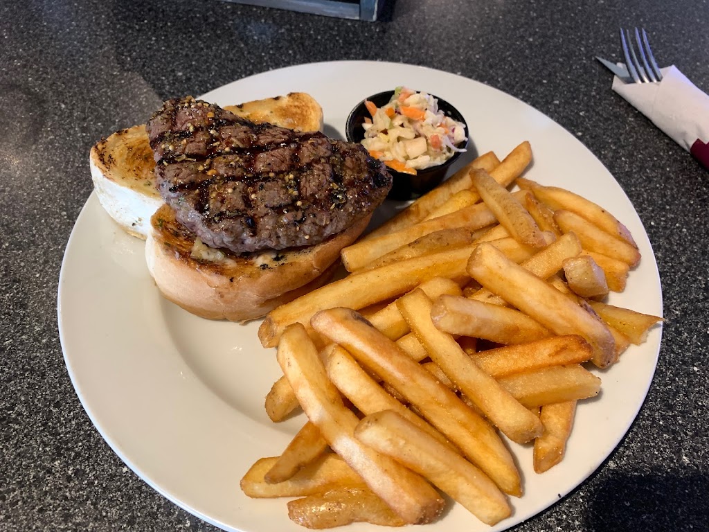 WestCreek Pub | 300 Merganser Dr W, Chestermere, AB T1X 1L6, Canada | Phone: (403) 204-2337