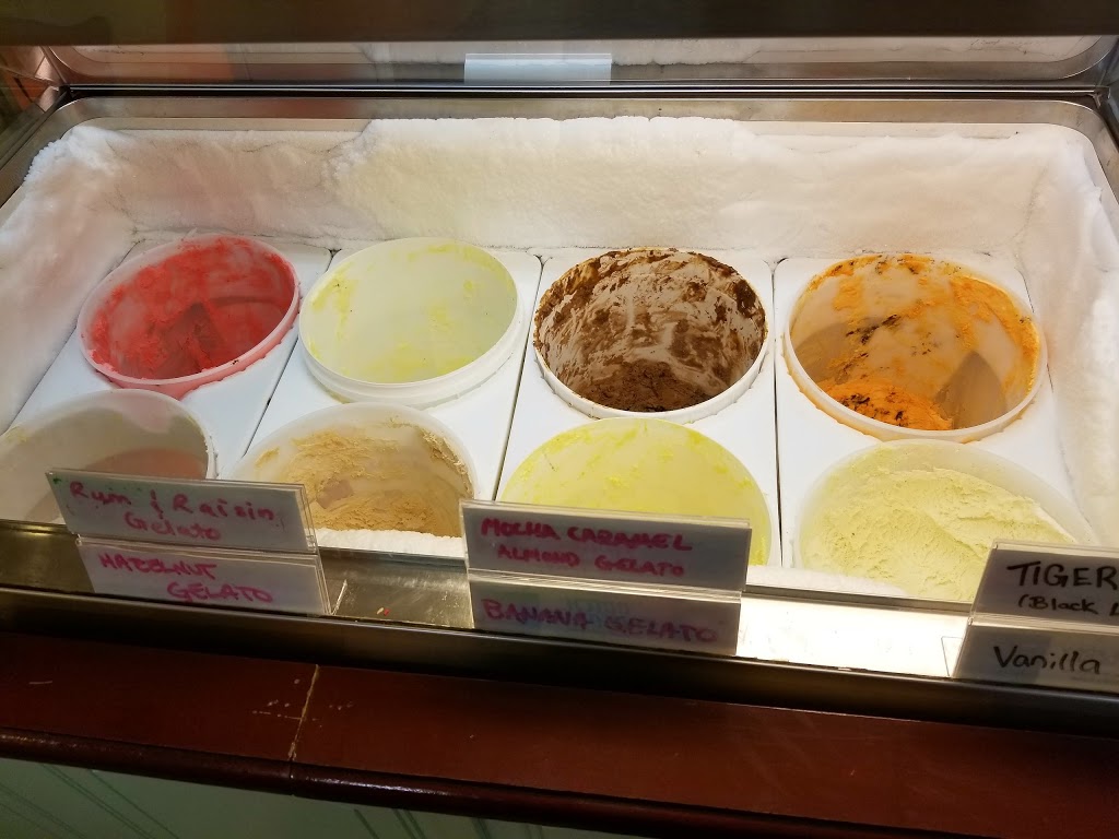 Lickadee Split Ice Cream Shoppe | 980 Coxwell Ave, Toronto, ON M4C 3G5, Canada | Phone: (416) 422-5445