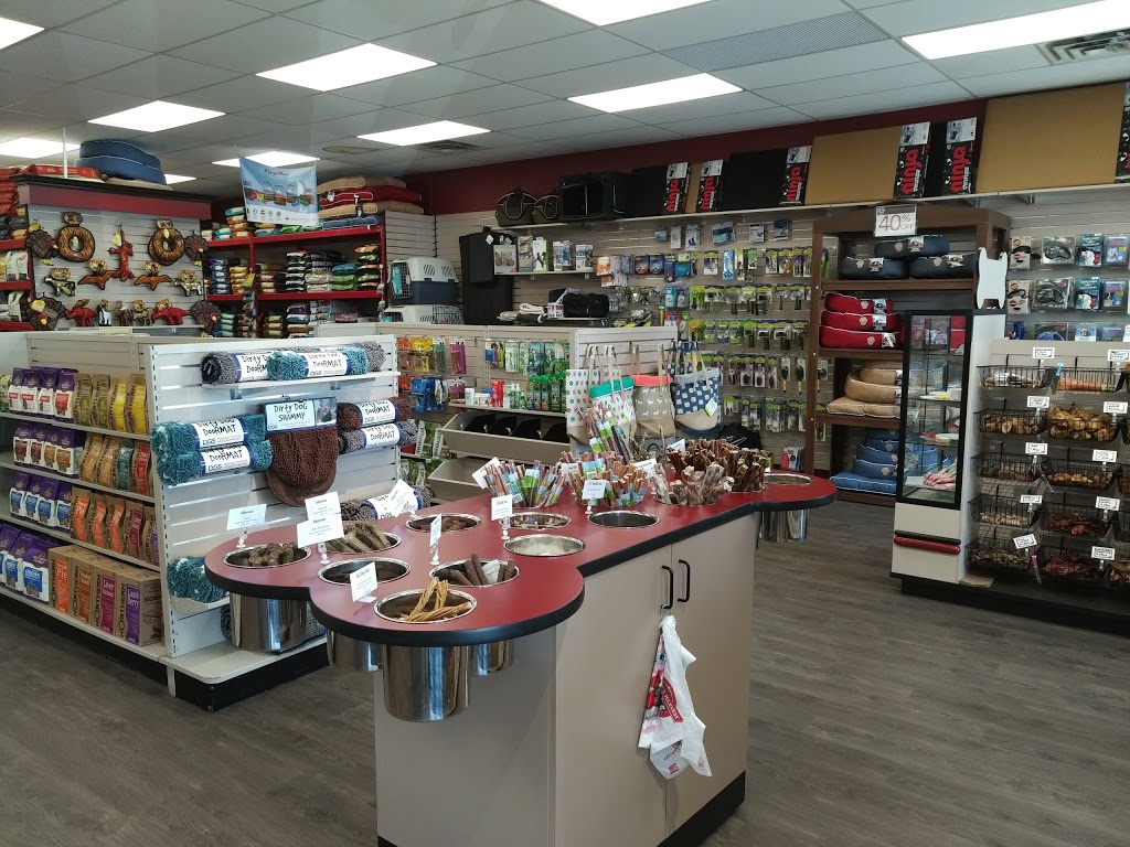 Global Pet Foods | 440-450 Columbia St W, Waterloo, ON N2T 2W1, Canada | Phone: (519) 725-4343