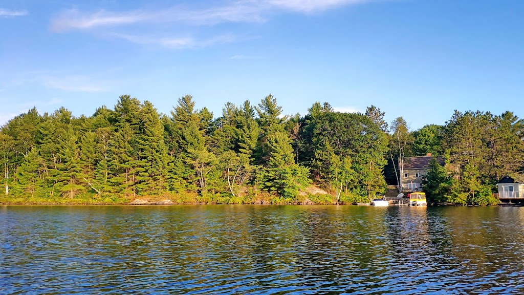 Pine Grove Cottages | 1501 Highway 169, Gravenhurst, ON P1P 1R2, Canada | Phone: (705) 641-0490