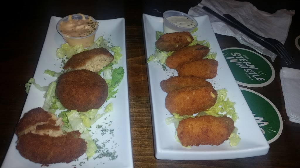 Studs Lonigans Pub | 168 Main St, Wasaga Beach, ON L0L 2P0, Canada | Phone: (705) 429-6371