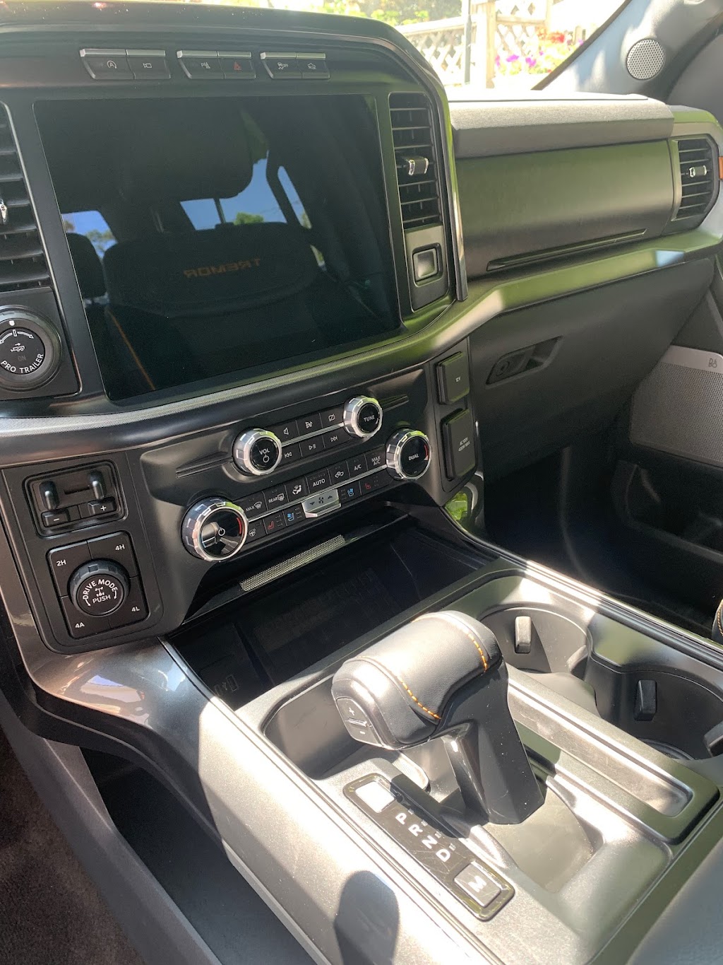 Lvs Car Detailing | 25 Joseph St, Tillsonburg, ON N4G 1H9, Canada | Phone: (519) 983-3844