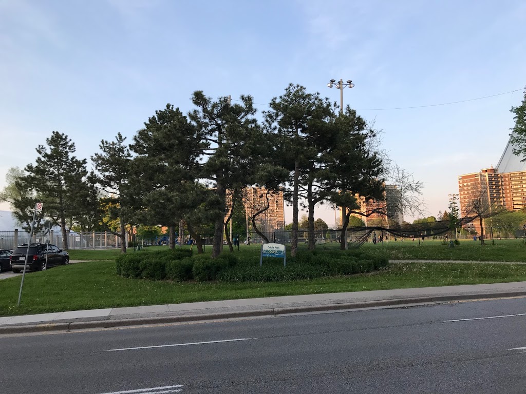 Oriole Park | 2975 Don Mills Rd W, Toronto, ON M2J, Canada