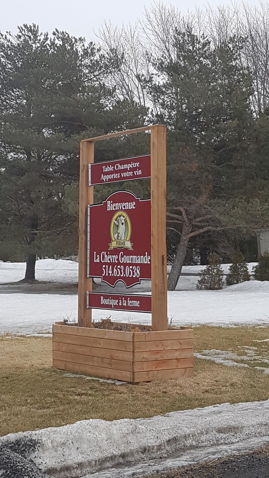 LA CHÈVRE GOURMANDE | 93 Rang Saint-André, Saint-Philippe, QC J0L 2K0, Canada | Phone: (514) 653-0538