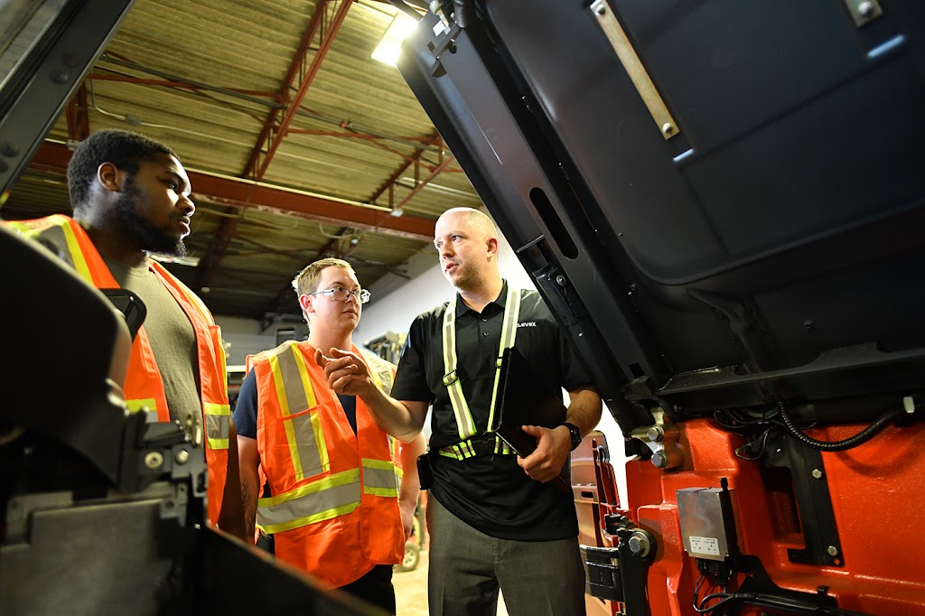 Elevex / chariots élévateurs | 1279 Rue Paul-Émile-Giroux Suite 200, Québec, QC G1C 0K9, Canada | Phone: (418) 694-4223