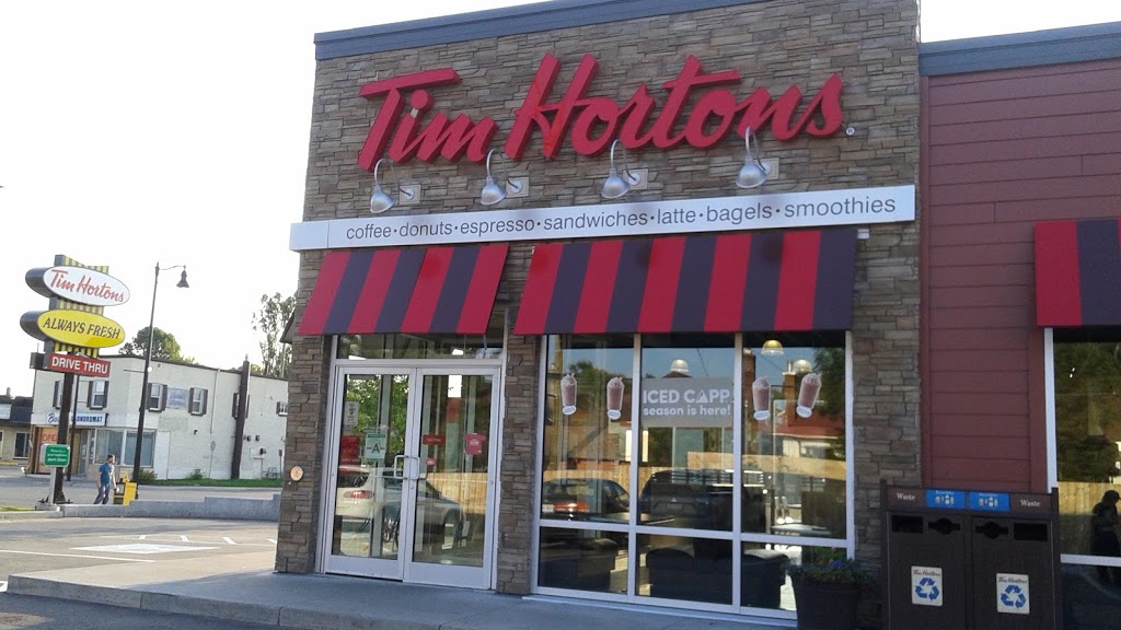 Tim Hortons | May St N &, Cumming St, Thunder Bay, ON P7C 3S7, Canada | Phone: (807) 622-5166