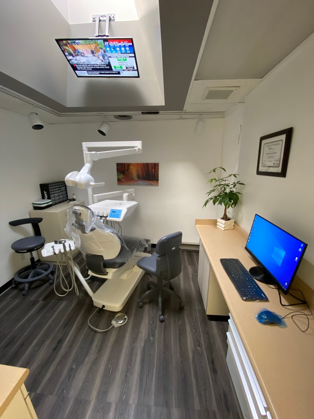 Eastside Family Dentistry | 1 Eglinton Square unit 201, Scarborough, ON M1L 2K1, Canada | Phone: (416) 755-4336