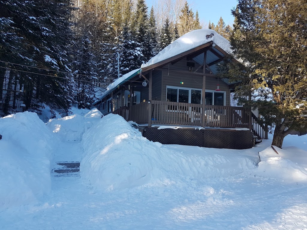 Frampton 《Shack》 | 3 Route Hurley, Frampton, QC G0R 1M0, Canada | Phone: (418) 389-8277
