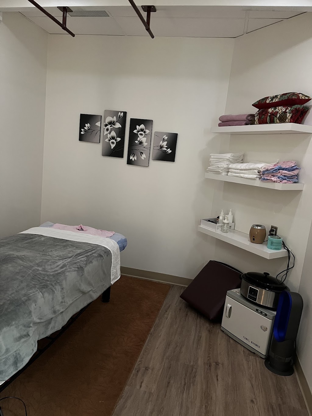 Alive Acupuncture & Massage | 18 Britannica Rd, Winnipeg, MB R2N 1J4, Canada | Phone: (204) 880-5580