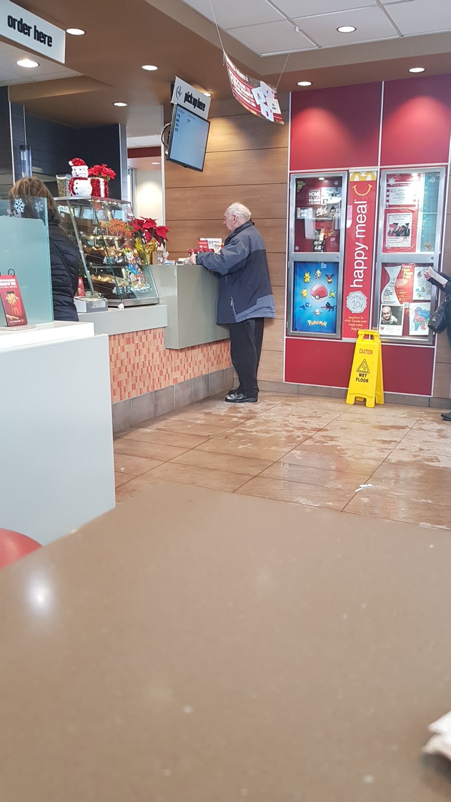 McDonalds | 229 Columbus Dr, Carbonear, NL A1A 3G0, Canada | Phone: (709) 596-5036