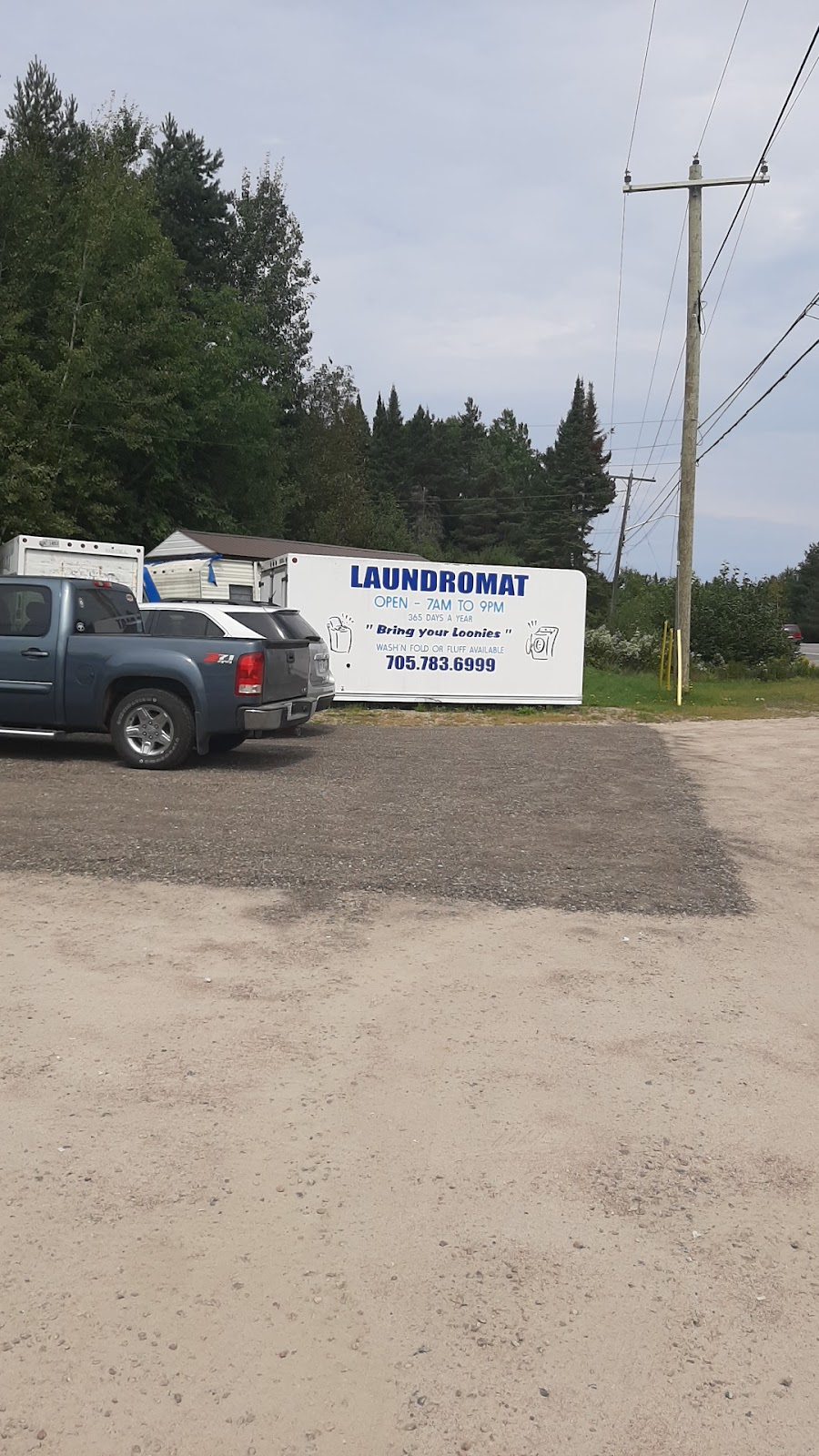 Burks Falls Laundromat | 307 Ontario St, Burks Falls, ON P0A 1C0, Canada | Phone: (705) 783-6999