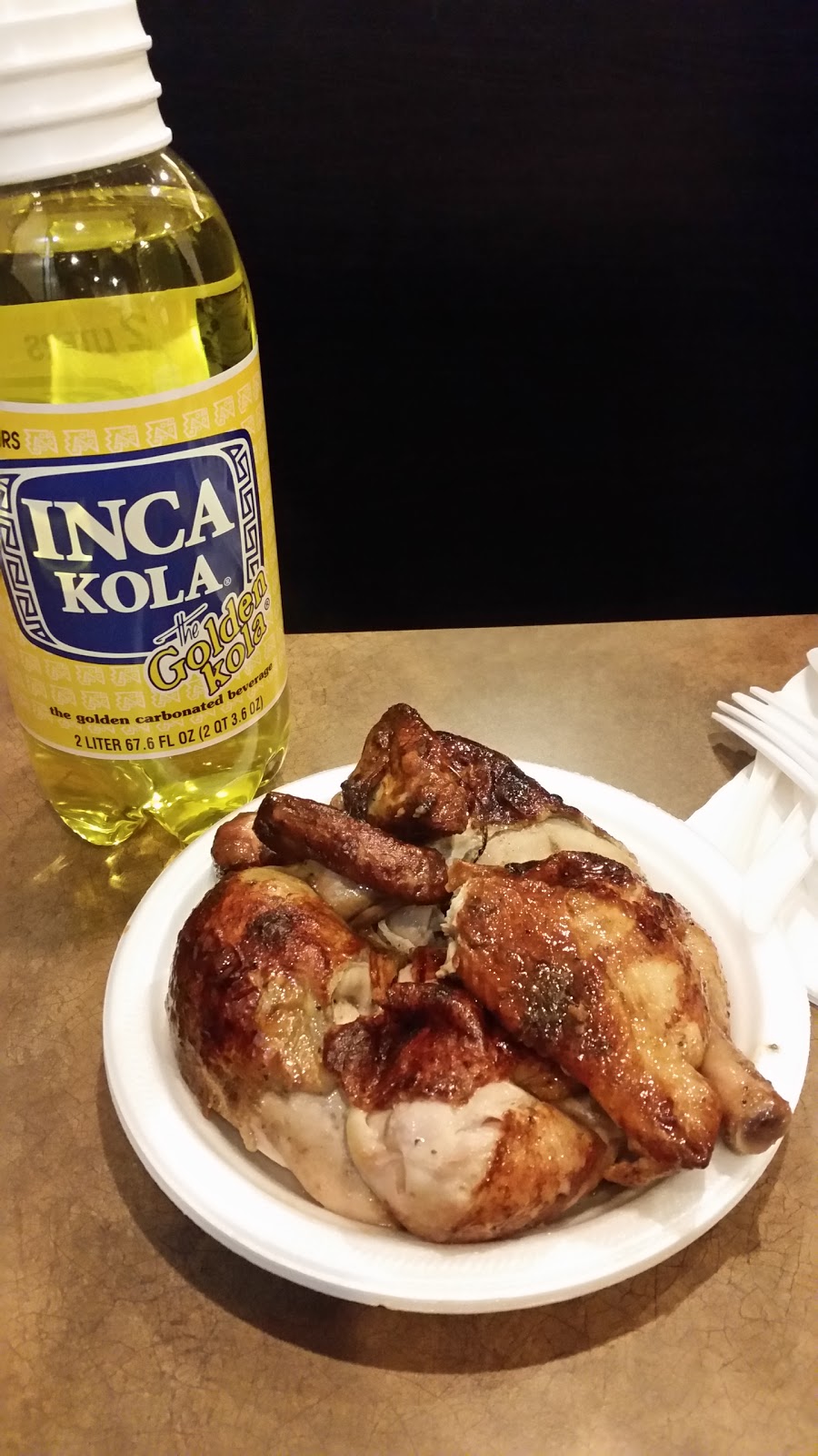 Kings Chicken | 572 Rogers Rd, York, ON M6M 1B6, Canada | Phone: (416) 652-0022