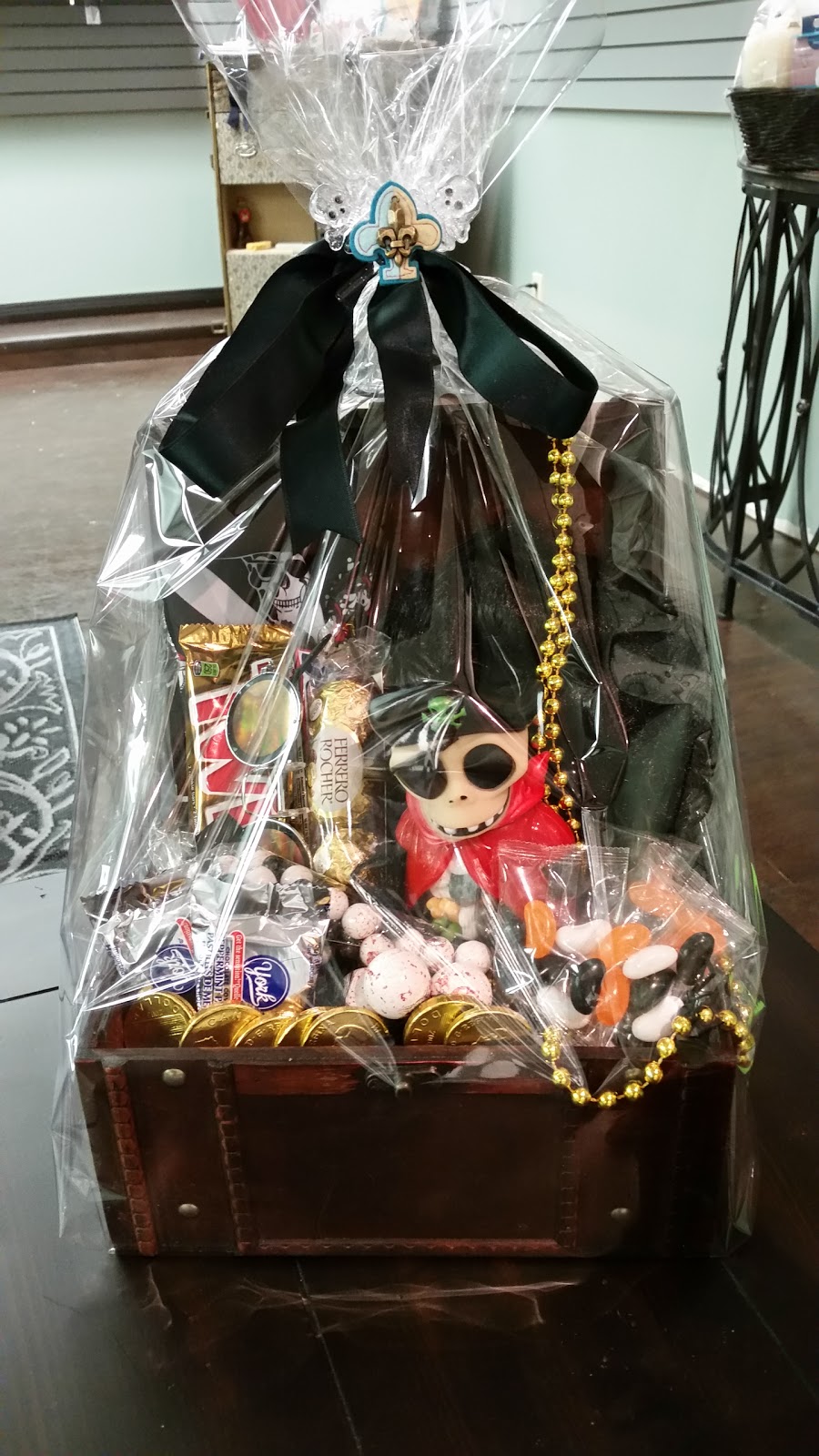 Perfect Sentiments Gift Baskets | 823 Alverstone St, Winnipeg, MB R3E 2H3, Canada | Phone: (204) 292-9599