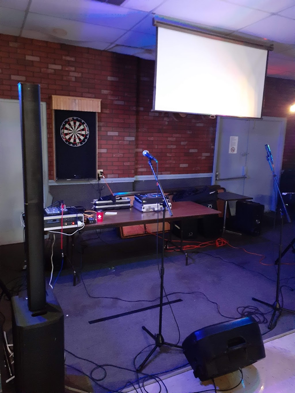 Moose Lodge 1692 | 850 Richmond St, Chatham, ON N7M 5J5, Canada | Phone: (519) 352-8291