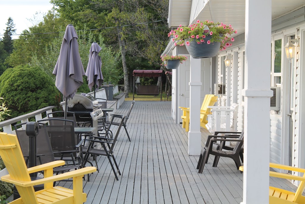 Brackley Country Inn | 3164 Brackley Point Rd, Charlottetown, PE C1E 1Z3, Canada | Phone: (844) 464-4667