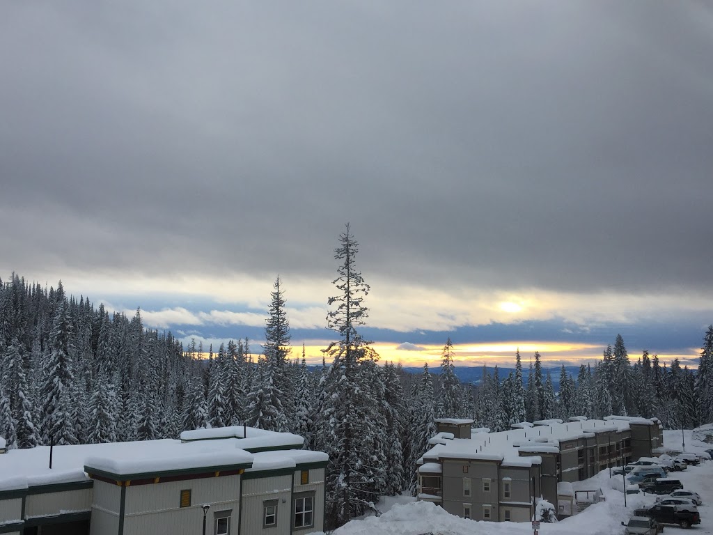 Silver Star Stays | 9802 Silver Star Rd #209, Vernon, BC V1B 3M1, Canada | Phone: (250) 241-7827