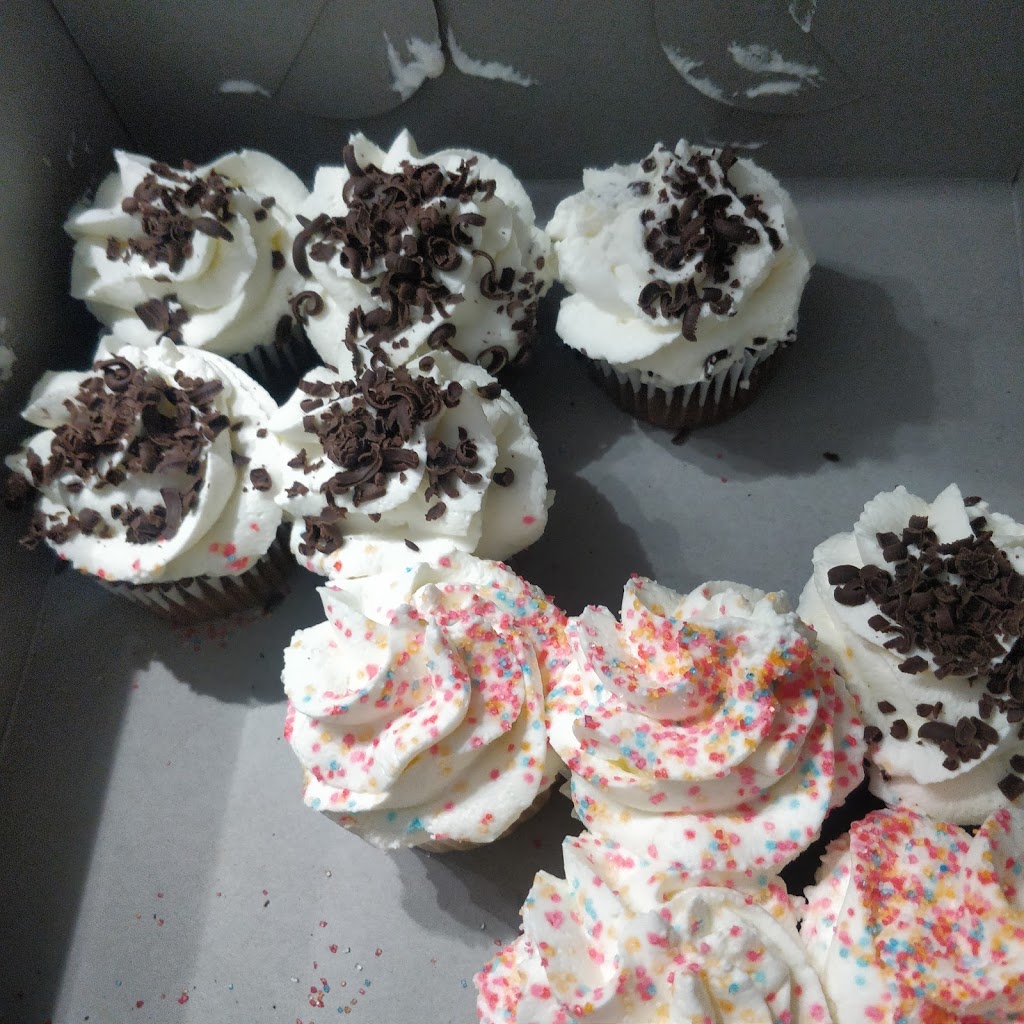 Mc-Oak Bakery or Kam-Oak Bakery | 8693 120 St, Delta, BC V4C 6R4, Canada | Phone: (604) 597-0820