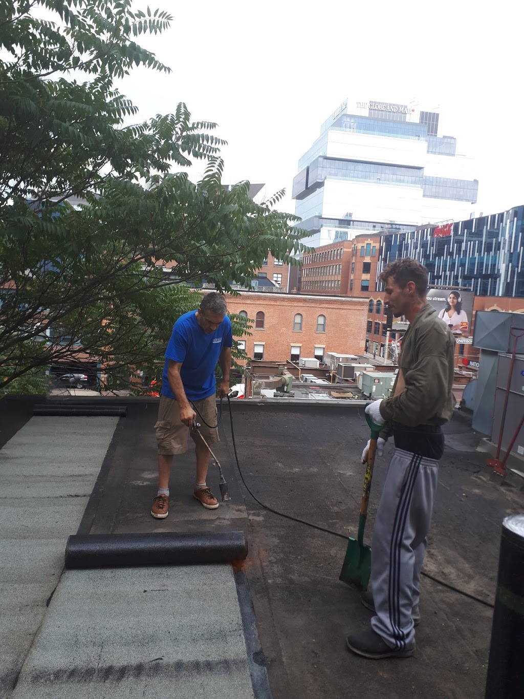 Capital Roofing | 16 Simcoe St, Vaughan, ON L4C 4L6, Canada | Phone: (416) 744-1313
