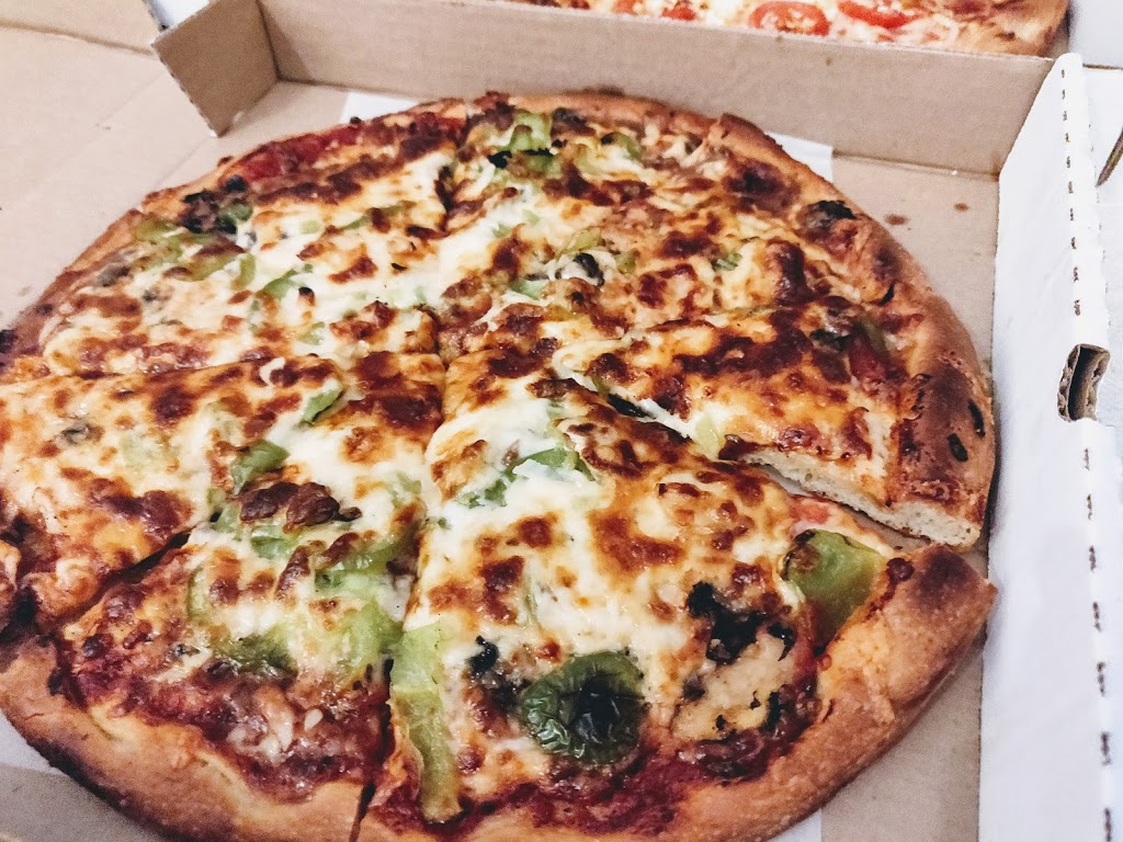 Double DD Pizza | 3510 W 4th Ave, Vancouver, BC V6R 1N8, Canada | Phone: (604) 736-7001