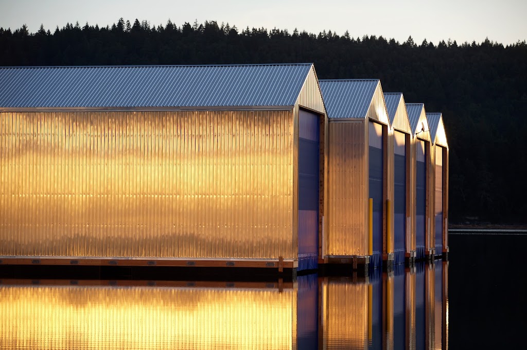 Oak Bay Marine Group Boathouses | 901 Gladden Rd, Ladysmith, BC V9G 1K4, Canada | Phone: (250) 245-4521