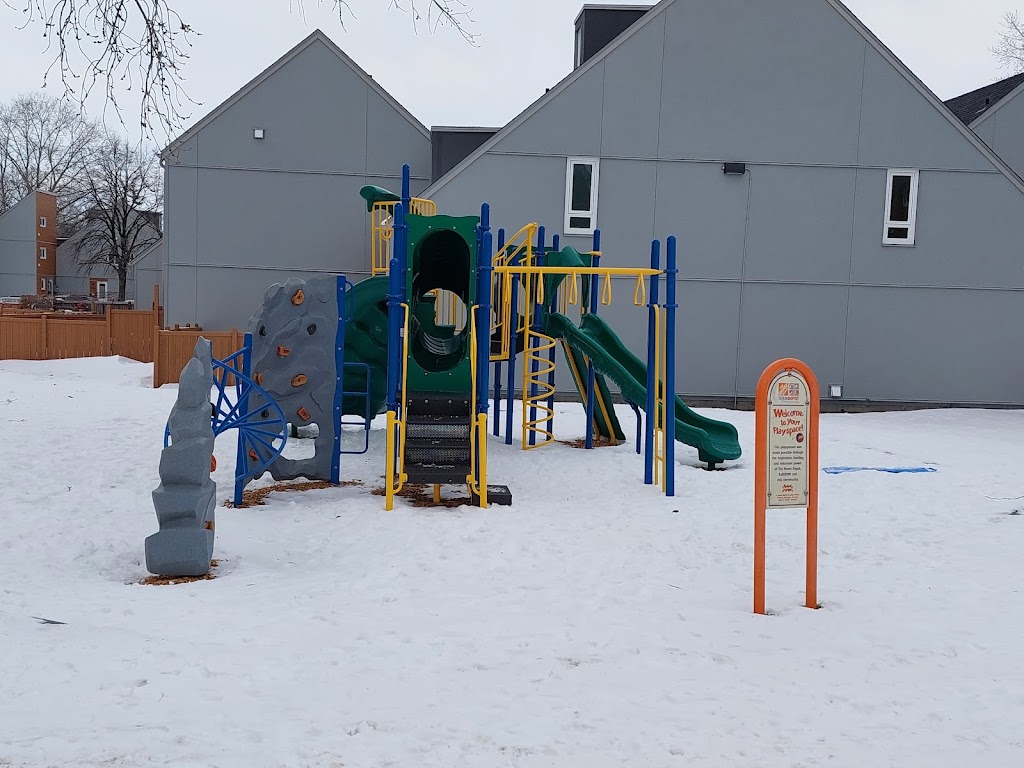 Westboine Park Housing Co-Op LTD | 32 Shelmerdine Dr, Winnipeg, MB R3R 2Y2, Canada | Phone: (204) 885-5125