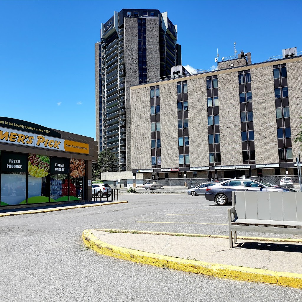 Chateau Royale Professional Building | 1390 Prince of Wales Dr, Ottawa, ON K2C 3N6, Canada | Phone: (613) 890-8833