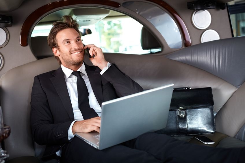 Limousines by Nithridge Livery | 180 Nith River Wy, Ayr, ON N0B 1E0, Canada | Phone: (519) 632-1234