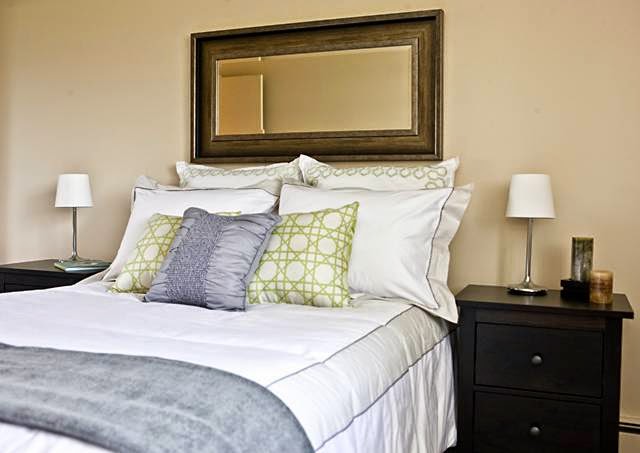 Callingwood on 170th Apartments | 17116 64 Ave NW, Edmonton, AB T5T 2C9, Canada | Phone: (780) 444-0795
