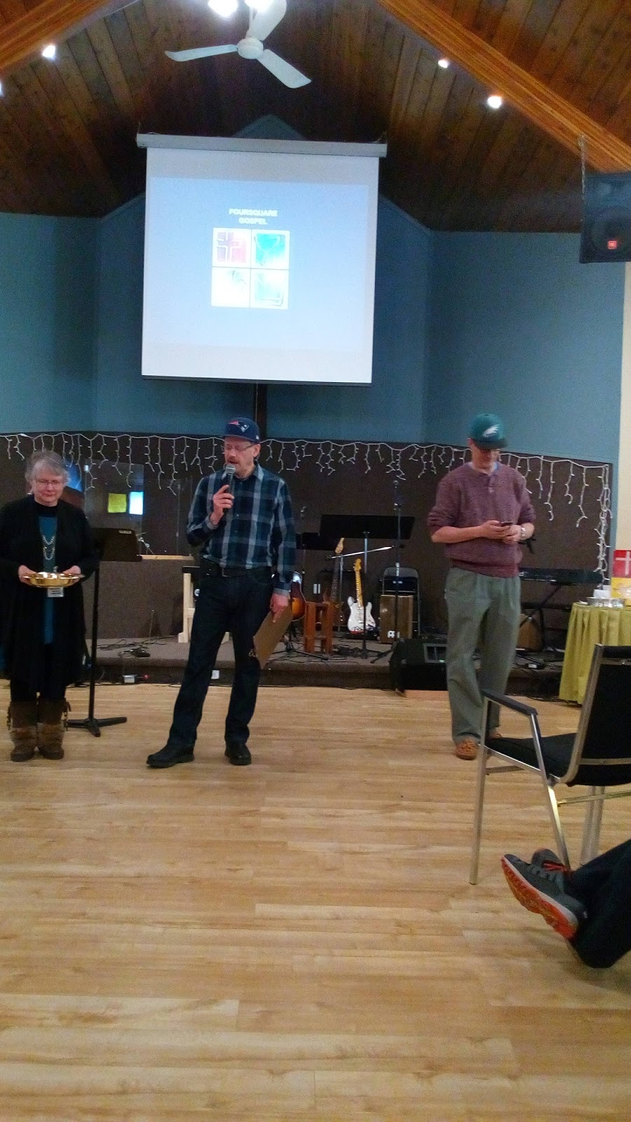 Courts of Praise Foursquare Gospel Church | 2333 Herman Ave, Saskatoon, SK S7M 0N5, Canada