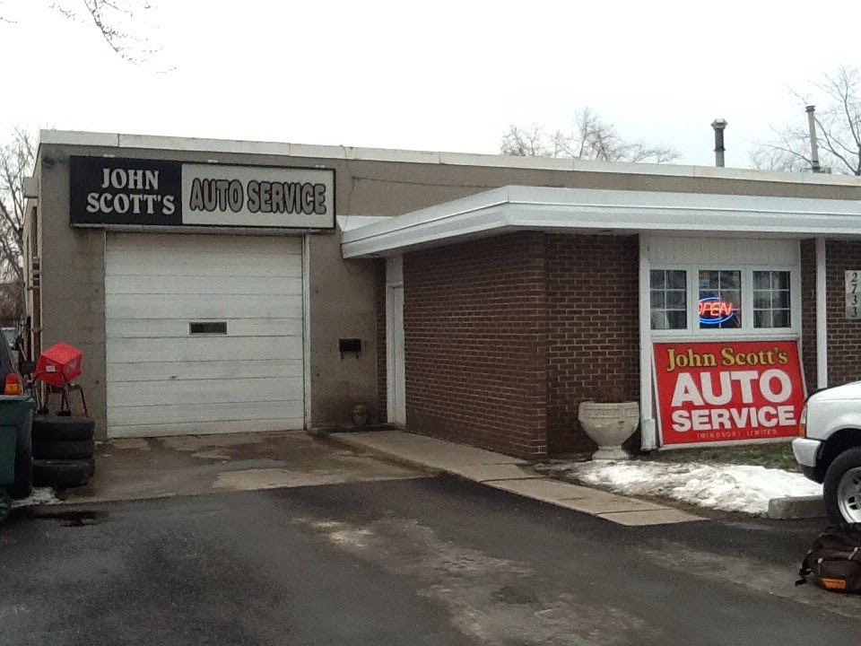 John Scotts Auto Service | 2733 Meighen Rd, Windsor, ON N8W 4C7, Canada | Phone: (519) 948-1540