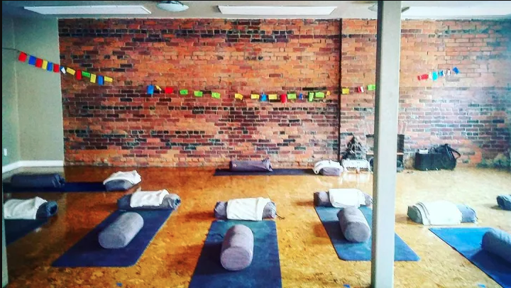 Kula Yoga Studio | 304 Brunswick Ave, Toronto, ON M5S 2M7, Canada | Phone: (416) 922-5852