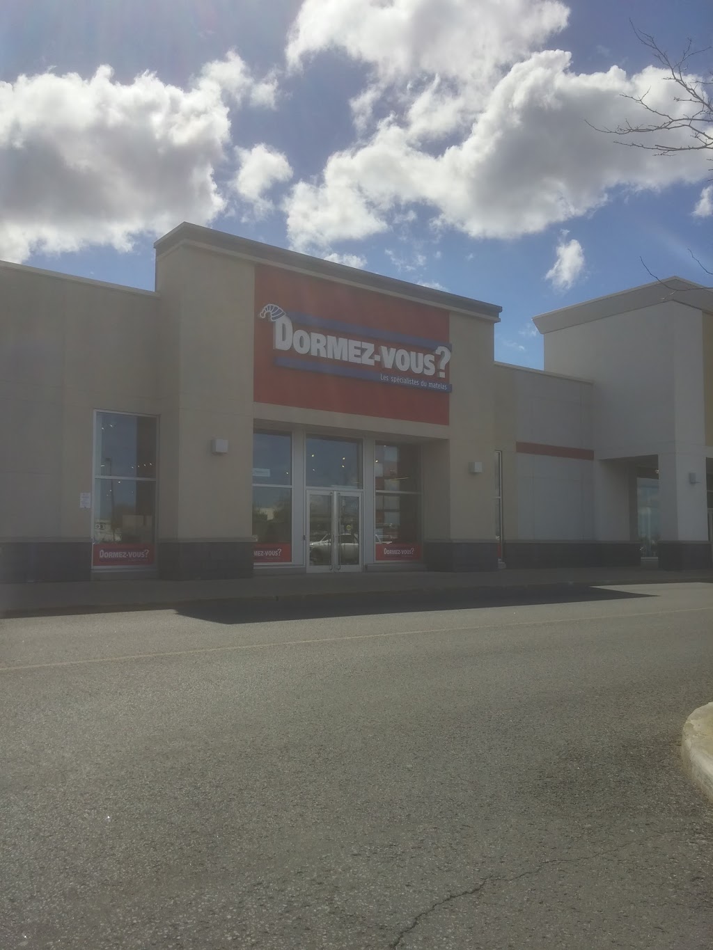 Dormez-vous | 9550 Boulevard Leduc, Brossard, QC J4R 0B3, Canada | Phone: (450) 462-1090