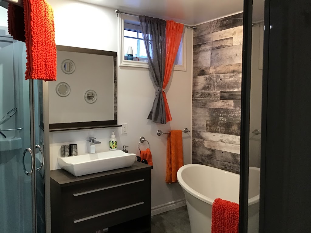 Hébergement La Villa Du Charme # CITQ 299060 | 796 Bd Ducharme, La Tuque, QC G9X 3B6, Canada | Phone: (819) 376-8151