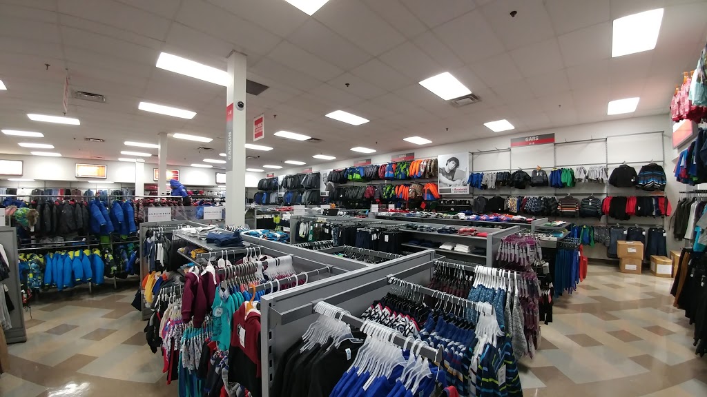 Aubainerie Entrepôt | 3000 Boulevard des Laurentides, Laval, QC H7K 3G5, Canada | Phone: (450) 629-4484