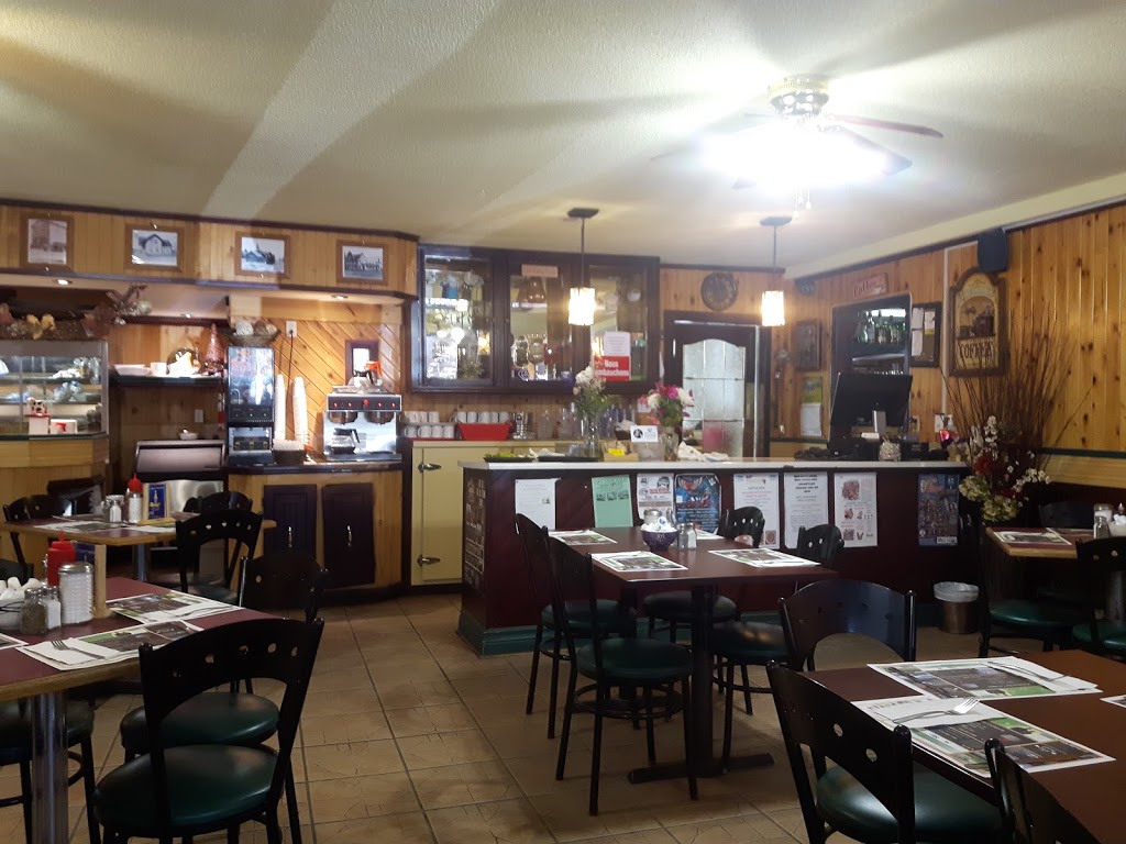 Restaurant Lachapelle | 454 Route 105, Kazabazua, QC J0X 1X0, Canada | Phone: (819) 467-5568
