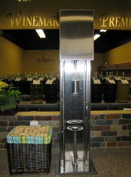 Vintners Cellar Waterloo | 283 Northfield Dr E, Waterloo, ON N2J 4G8, Canada | Phone: (519) 725-9463