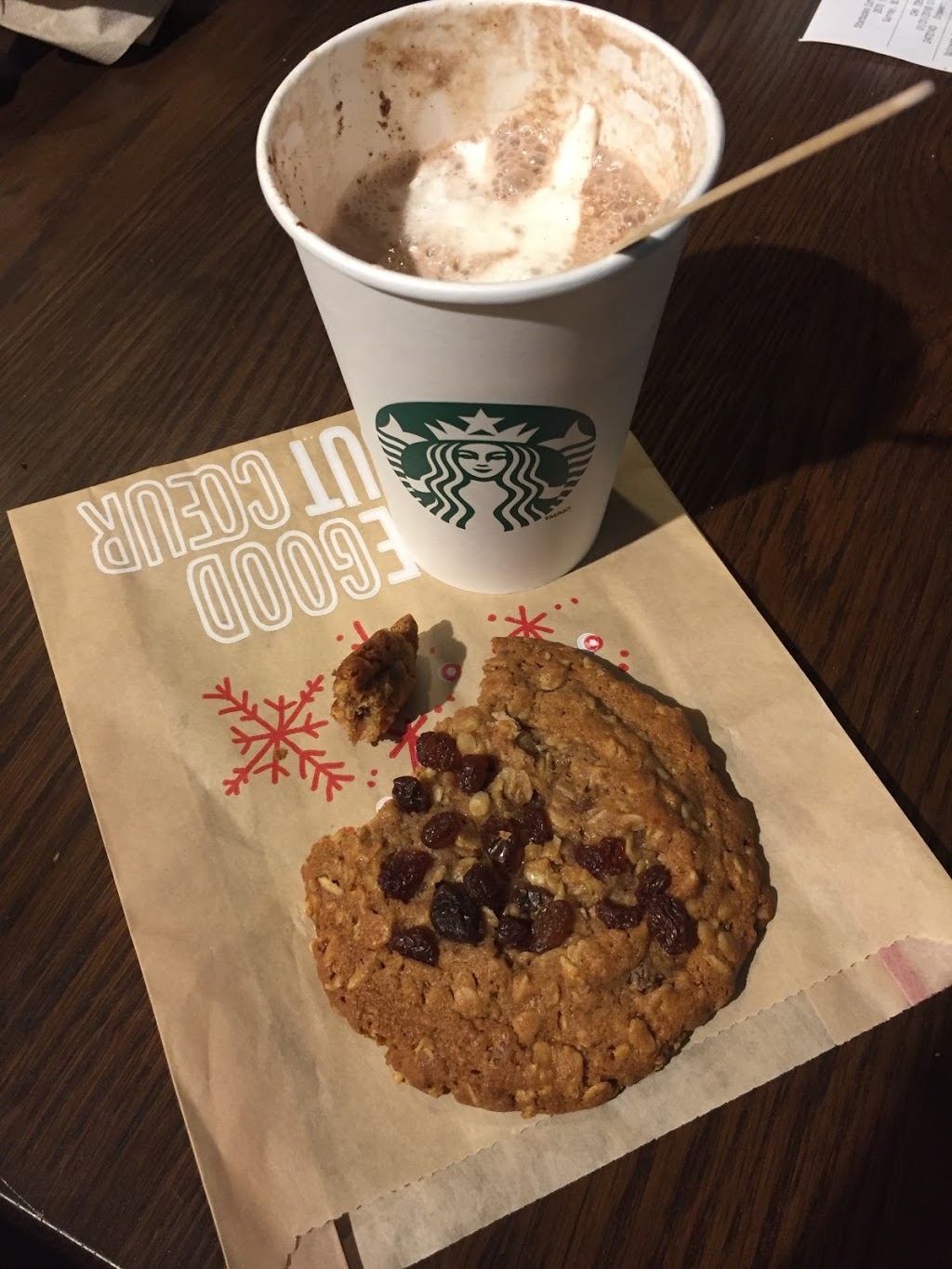 Starbucks | 2670 152 St, Surrey, BC V4P 1M8, Canada | Phone: (604) 531-7641