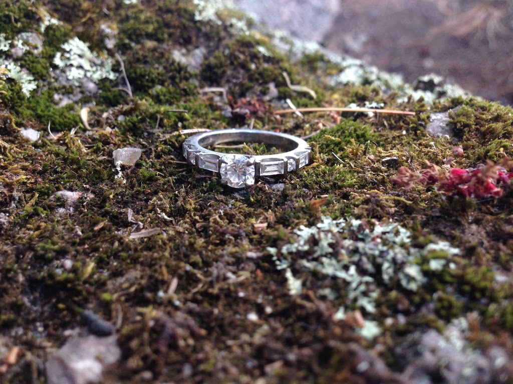 Suzanne Crudden Custom Jewellery | 116 Sherbourne St, Toronto, ON M5A 2R2, Canada | Phone: (416) 788-2875