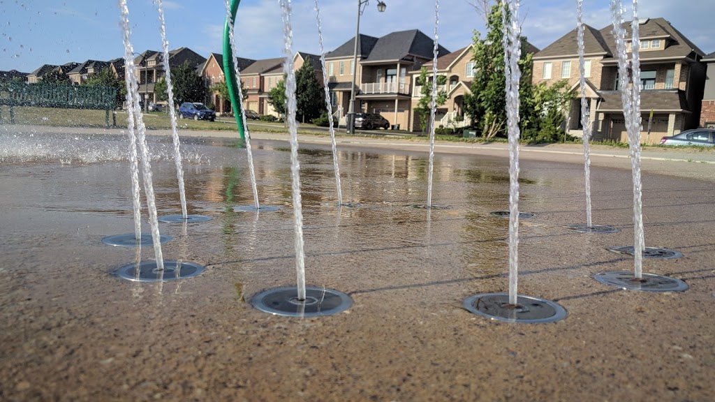 William Neal Community Park | 372 Tower Hill Rd, Richmond Hill, ON L4E 0A6, Canada | Phone: (905) 771-8800