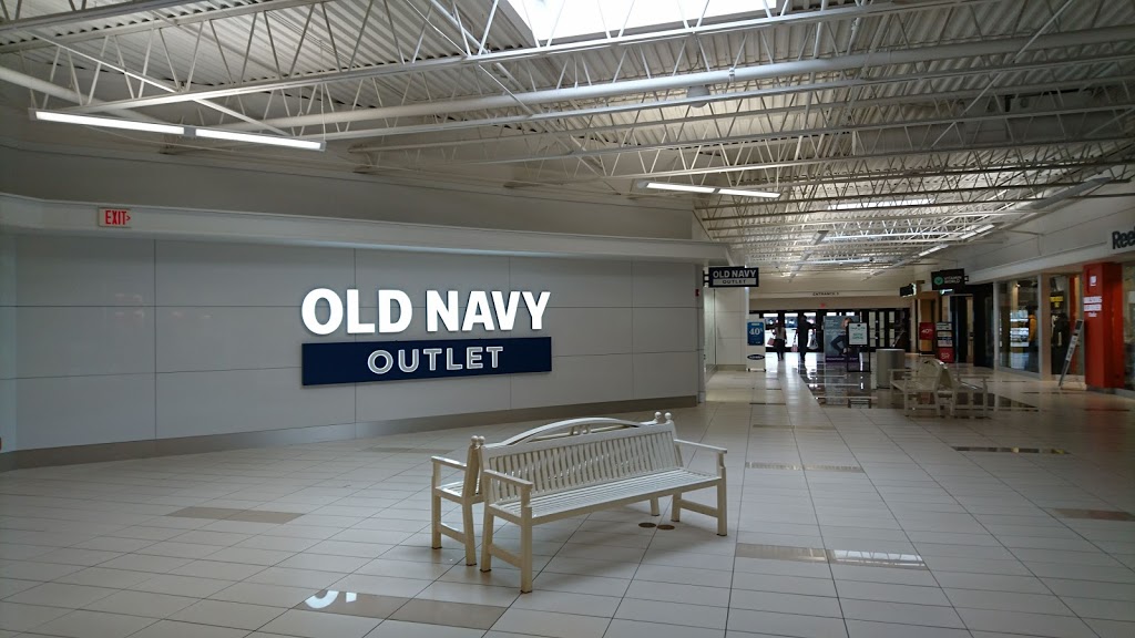Old Navy Outlet | 1900 Military Rd, Niagara Falls, NY 14304, USA | Phone: (716) 371-4401