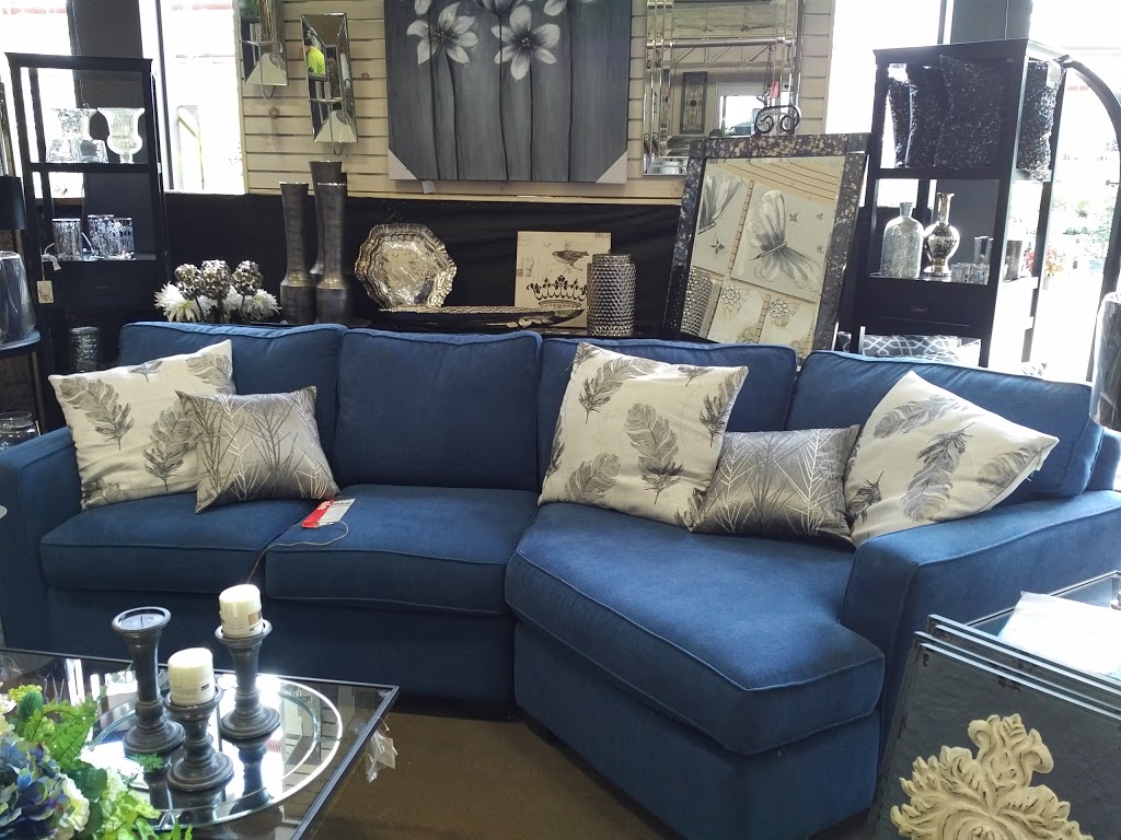 Bradford Greenhouses Garden Gallery | 4346 County Road 90, Springwater, ON L9X 1T7, Canada | Phone: (705) 725-9913
