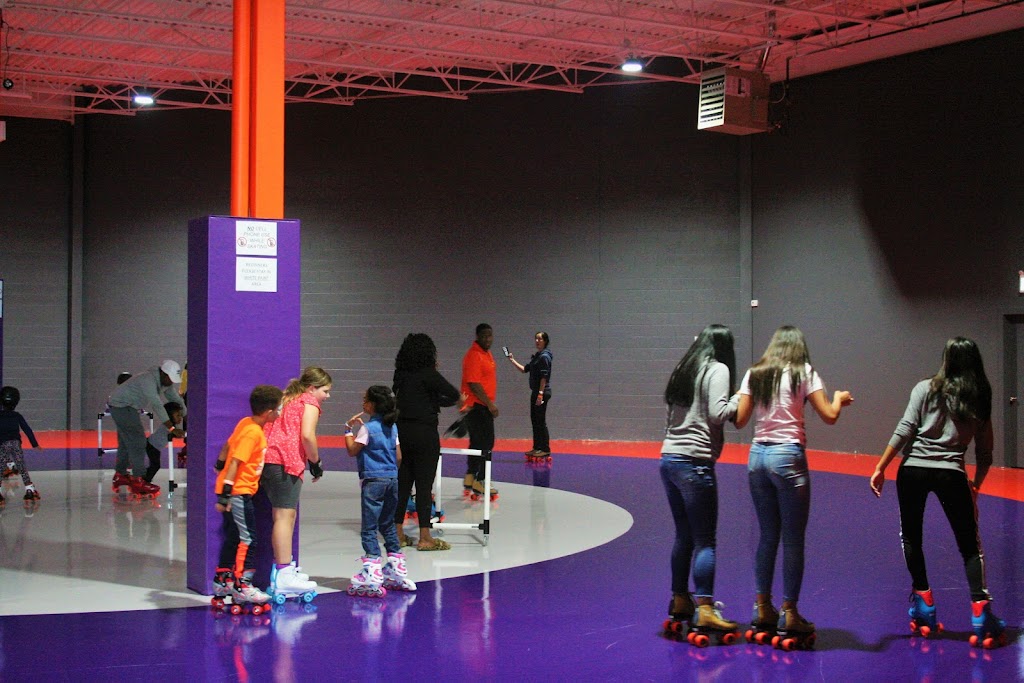 Rollerplex Entertainment | 284 Orenda Rd, Brampton, ON L6T 5S3, Canada | Phone: (905) 450-8680