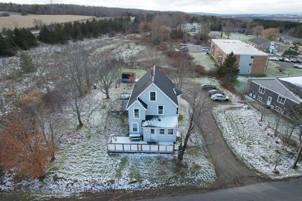 Wolfville Masjid - Ummah Masjid and Community Centre (UMCC) | 120 Highland Ave, Wolfville, NS B4P 1Z7, Canada | Phone: (902) 407-1411